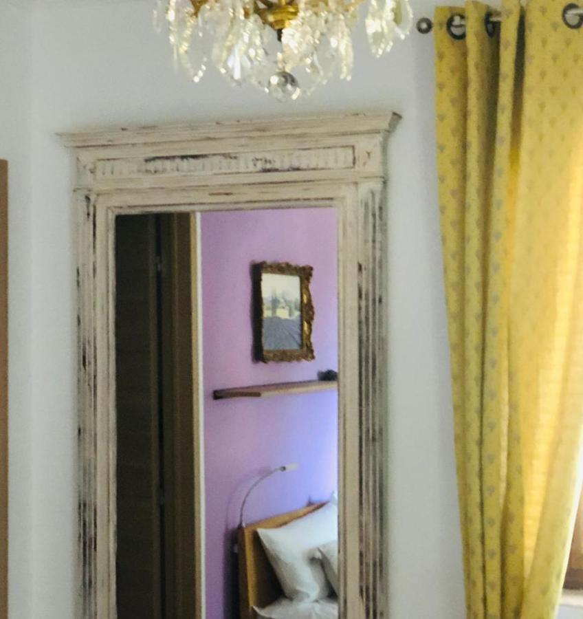 B&B Oasis Des Lavandes - Chambre Coqueliot ヴィルヌーヴ・レ・ザヴィニョン エクステリア 写真