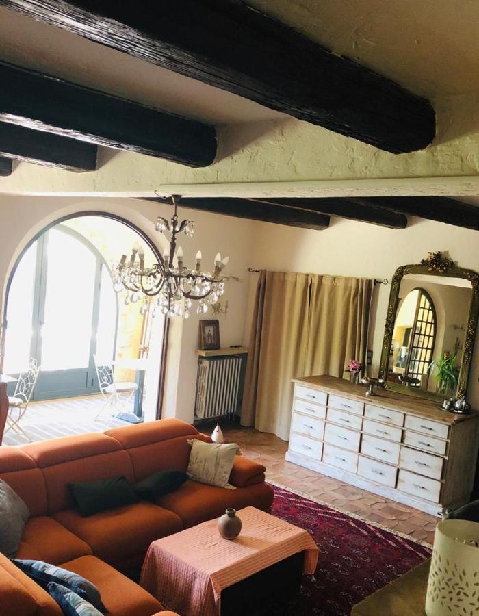 B&B Oasis Des Lavandes - Chambre Coqueliot ヴィルヌーヴ・レ・ザヴィニョン エクステリア 写真